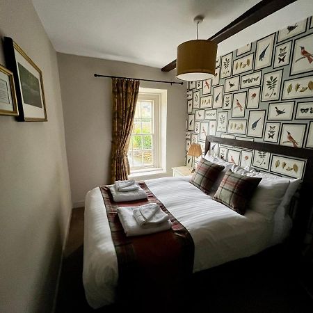 The Red Lion Hotel East Haddon Exterior photo